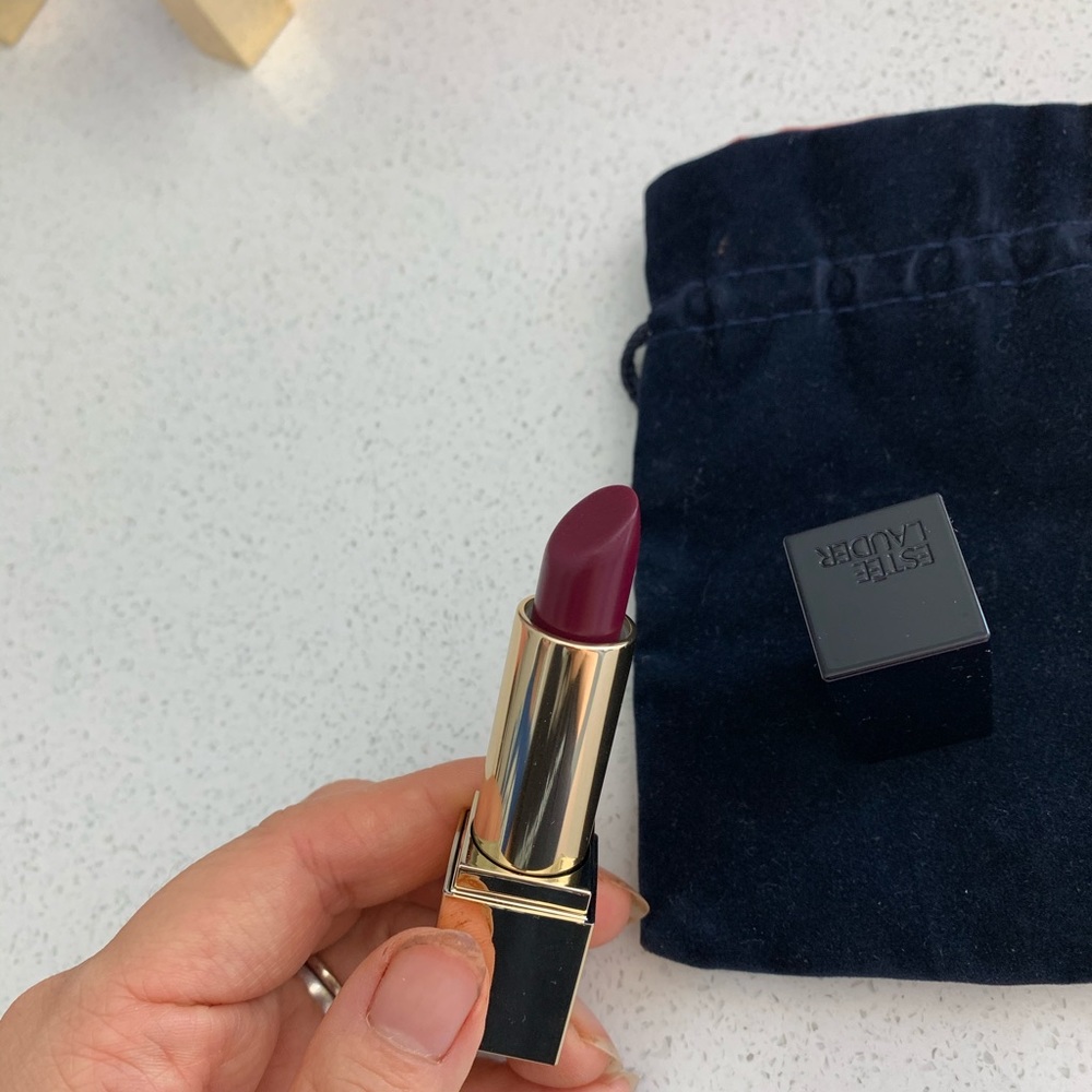 3 for $25 NEW Estée Lauder lipstick